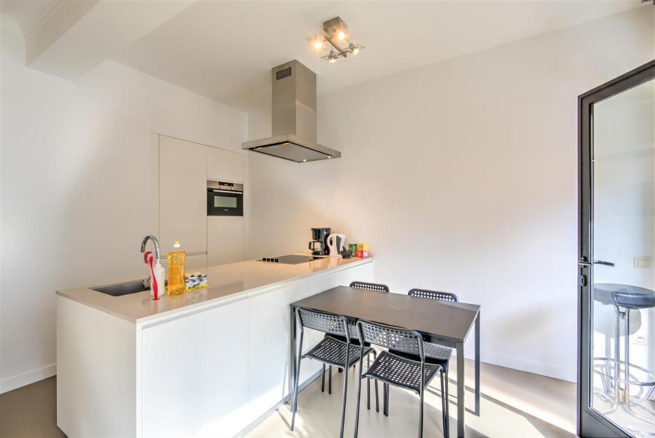 Spacious Apartments In The Heart Of Антверпен Екстериор снимка